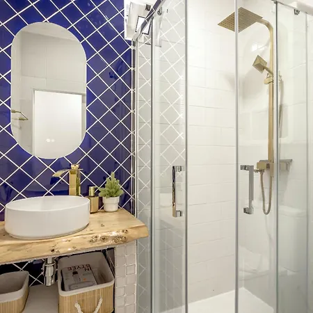 Lejlighed Bairro Alto Stylish Ii By Homing Lisboa